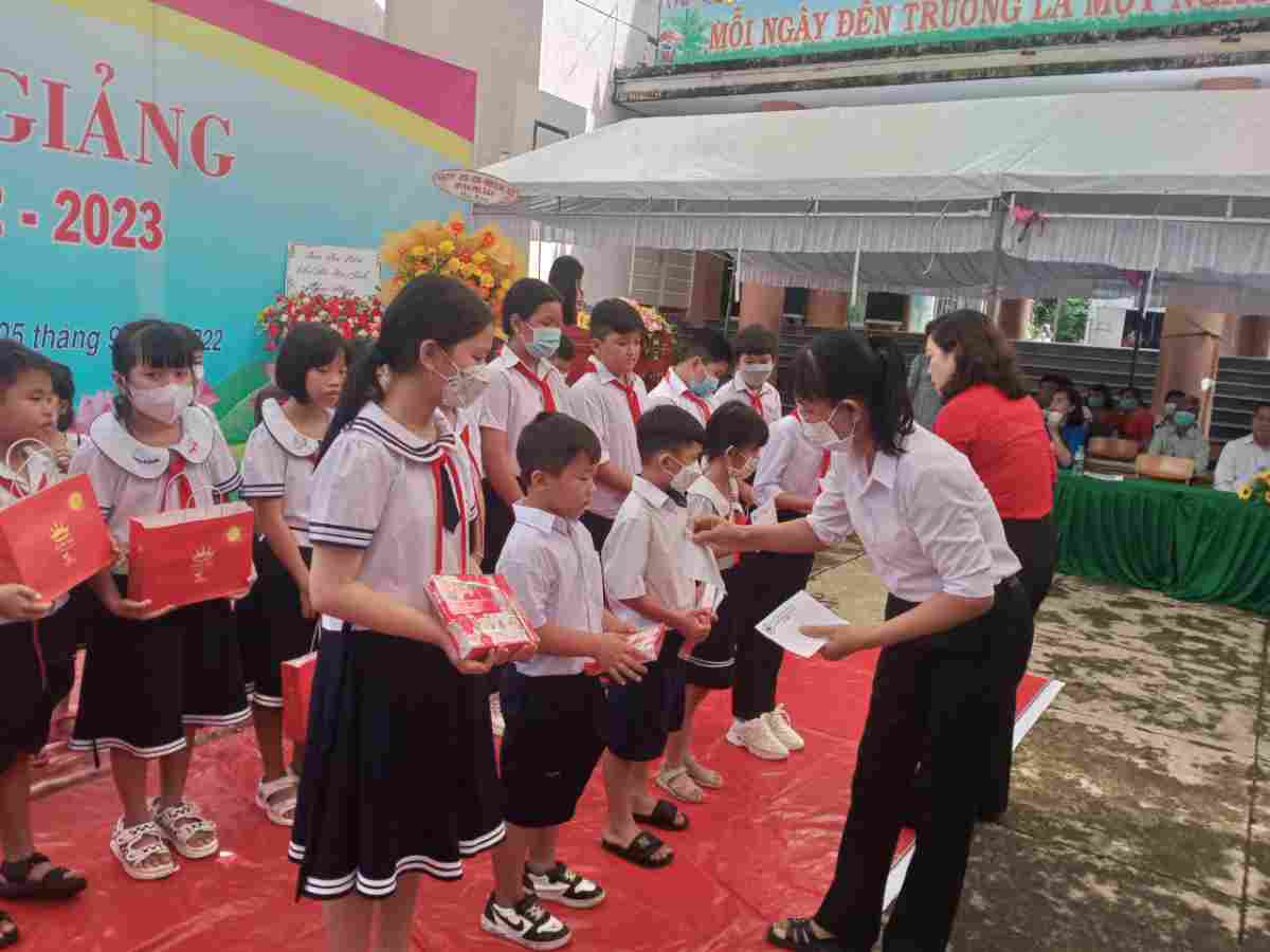 z3698092319719_eeee6f179b225a62697628a229db4be9