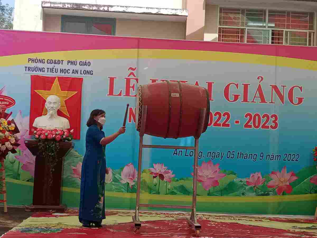 z3698092330290_5eac29d2202d0dc8d70c1ec6a0abf75e