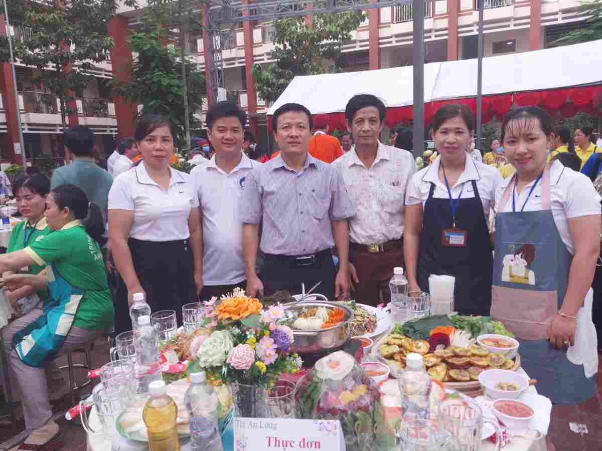 z3873217578808_03a05437104e972e3dab1ac6c74c6acc